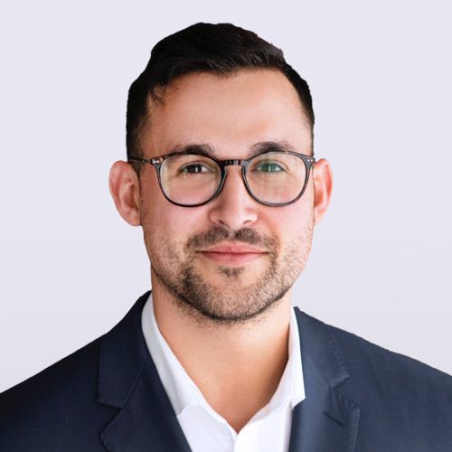 Andy Fernandez headshot